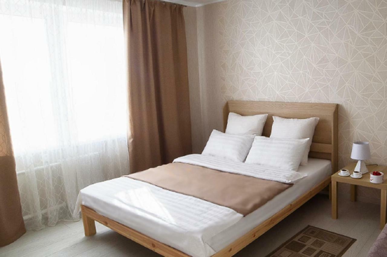 Paulmarie Apartments On Kozlova Soligorsk Exterior photo